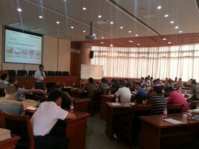長河集團開展2013新產(chǎn)品巡回技術(shù)交流會