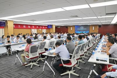 中交集團振華重工現(xiàn)場技術交流會召開